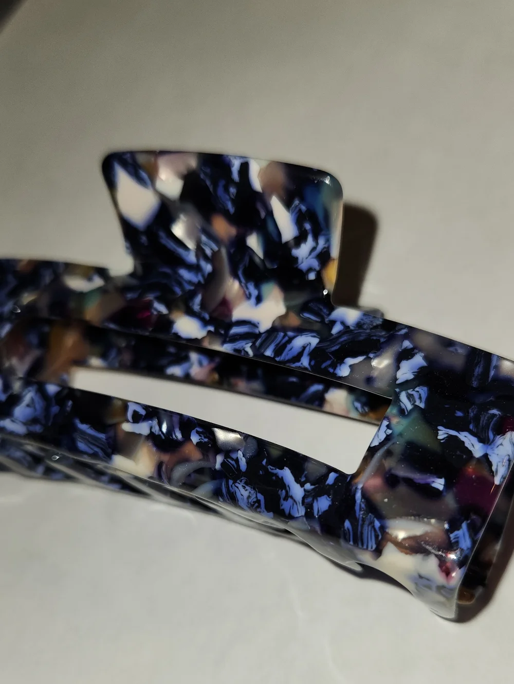 NWOT Acetate Hair Clip 4 inches